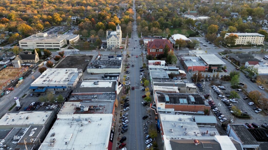Pavement re-marking project will temporarily close downtown Lawrence streets overnight starting Monday